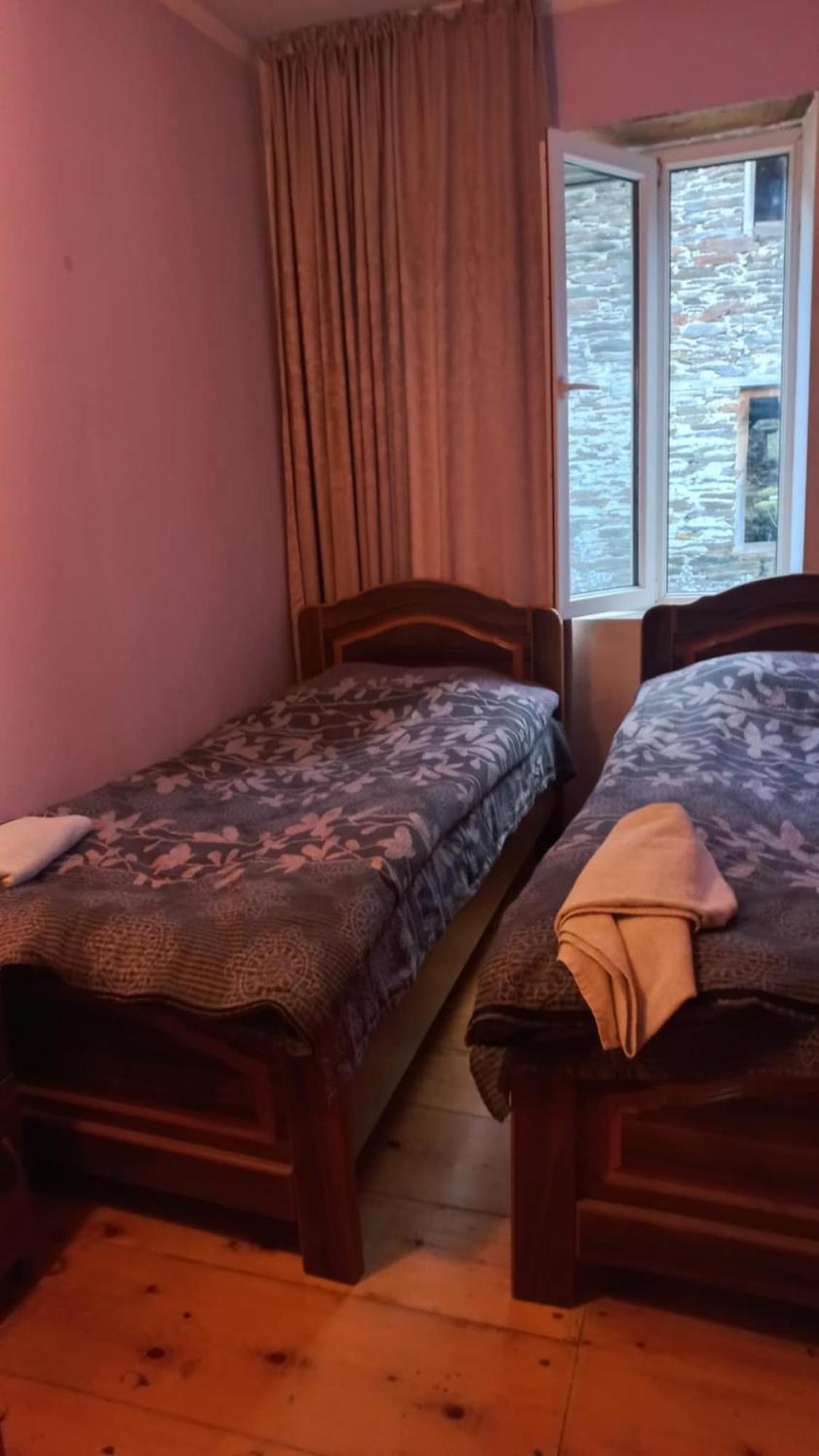 Bezengi Guest House Lalkhori 외부 사진