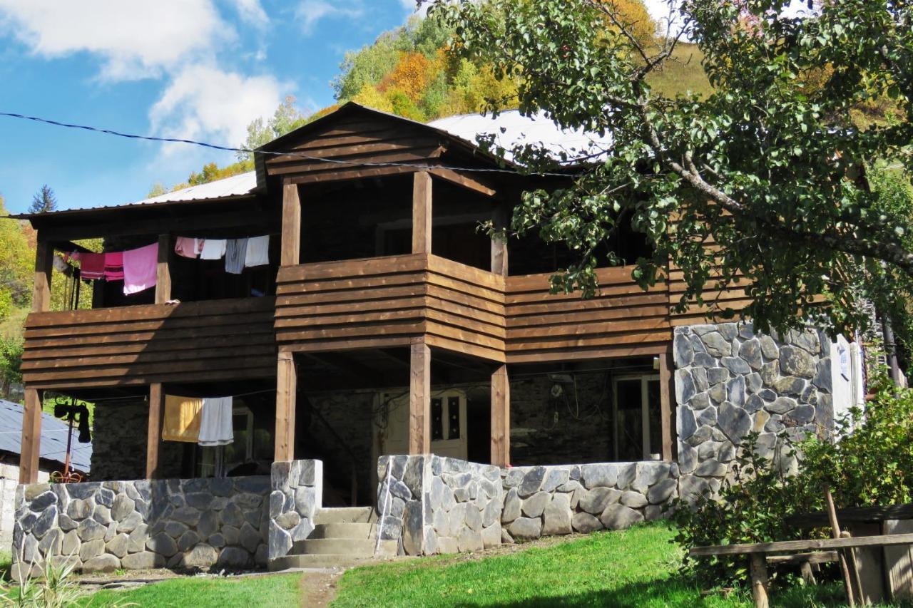 Bezengi Guest House Lalkhori 외부 사진